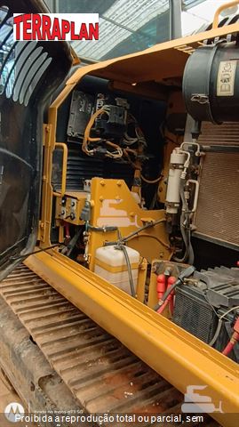 Escavadeira Caterpillar 315DL