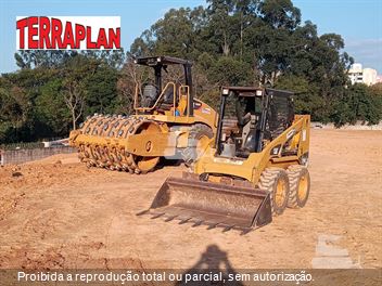 Rolo Compactador Caterpillar CS-423E