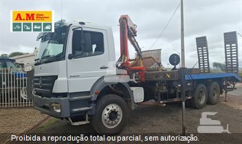 Caminhão Mercedes-Benz Axor 2831 6x4 2p (diesel)