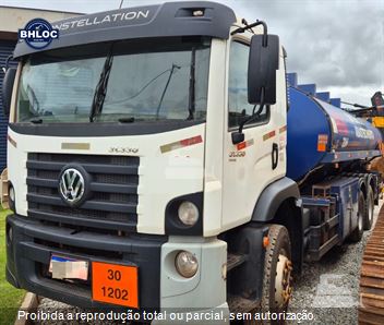 Caminhão Volkswagen 31-330 E Constellation 6x4 2p (Diesel)(E5)