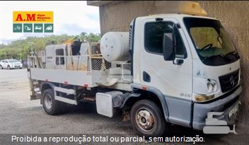 Caminhão Mercedes-Benz Accelo 815 2p (Diesel) (E5)