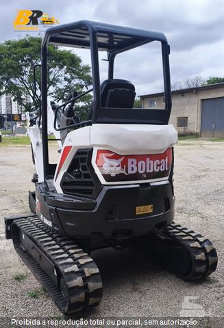 Mini-Escavadeira Bobcat E27z
