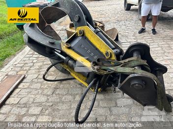Escavadeira Sany SY215W