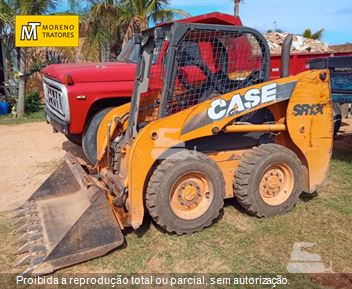 Mini-Carregadeira Case SR130