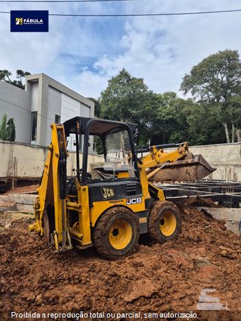 Mini-Retroescavadeira JCB 1CX