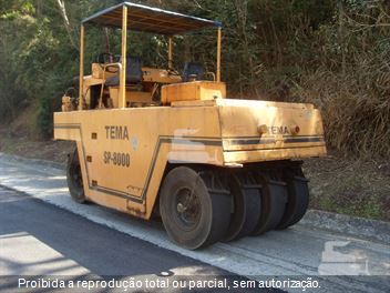 Rolo Compactador Tematerra SP8000