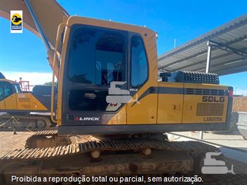 Escavadeira SDLG LG6225E