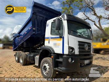 Caminhão Volkswagen 31-330 E Constellation 6x4 2p (Diesel)(E5)