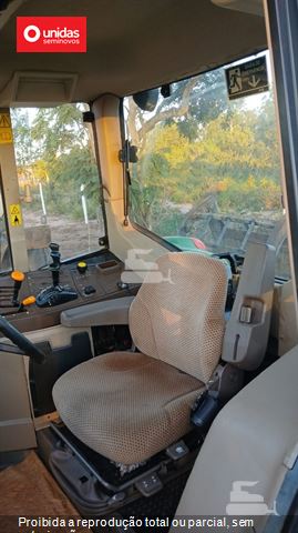 Trator Agrícola John Deere 6125J