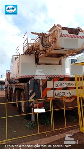 Guindaste XCMG QAY220