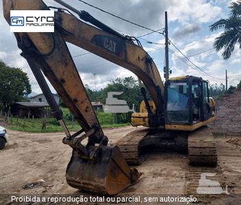 Escavadeira Caterpillar 320DL
