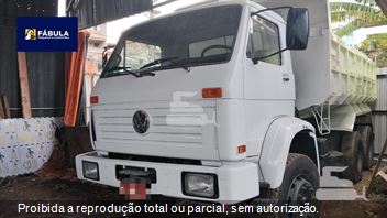 Caminhão Volkswagen 24-220/24-220 Worker T 3-Eixos 2p (Diesel)