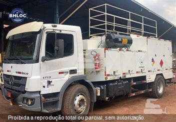 Caminhão Mercedes-Benz Atego 1719 2p (Diesel) (E5)