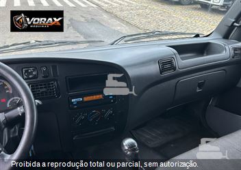 Caminhão Mercedes-Benz Accelo 815 2p (Diesel) (E5)