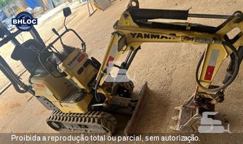 Mini-Escavadeira Yanmar SV08