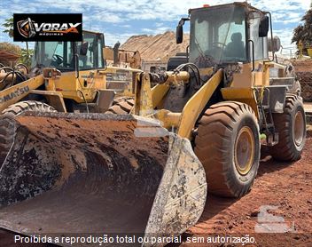 Pá Carregadeira Komatsu WA200