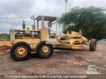 Motoniveladora Caterpillar 120B