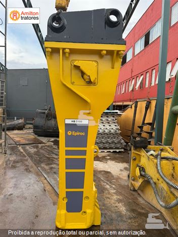 Escavadeira Caterpillar 336