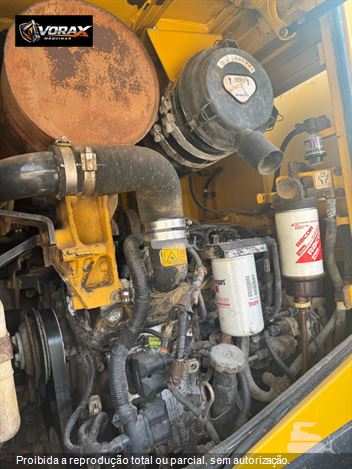 Pá Carregadeira Komatsu WA200