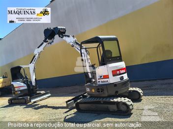 Mini-Escavadeira Bobcat E26