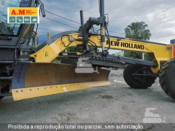 Motoniveladora New Holland RG170B