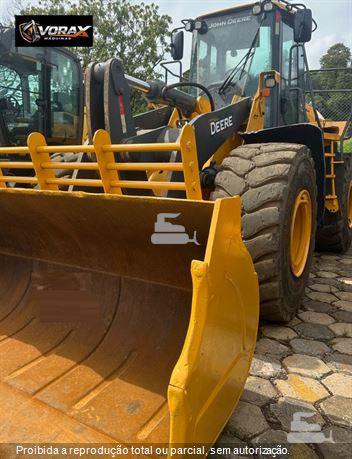 Pá Carregadeira John Deere 724K