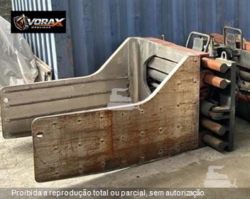 GARRA HIDRÁULICA PARA FARDOS SAUR GHS60 2018