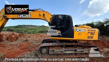 Escavadeira JCB JS220 LC