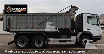 Caminhão Mercedes-Benz Atego 2426 6x2 2p (Diesel) (E5)