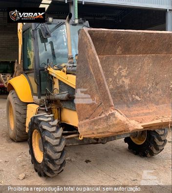 Retro Escavadeira New Holland B90B