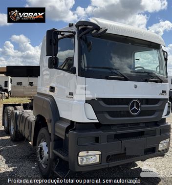 Caminhão Mercedes-Benz Axor 3344 S 6x4 2p (diesel)