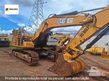 Escavadeira Caterpillar 336