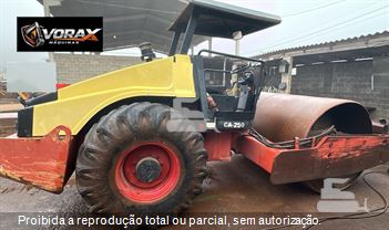 Rolo Compactador Dynapac CA250