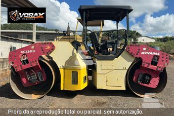 Rolo Compactador Dynapac CC424HF