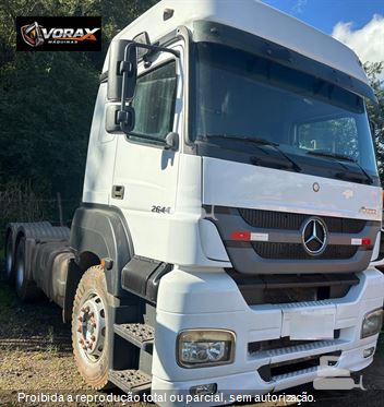 Caminhão Mercedes-Benz Axor 2644 S 6x4 2p (diesel)
