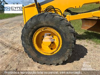 Motoniveladora Volvo G960