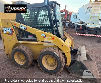 Mini-Carregadeira Caterpillar 226B