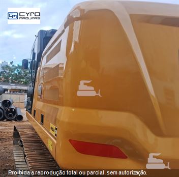 Escavadeira Caterpillar 320