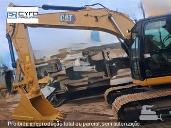Escavadeira Caterpillar 320