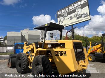 Pá Carregadeira Michigan 75III