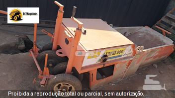 Extrusoras de Guias Sarjetas IMB 900 G