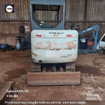 Mini-Escavadeira Bobcat X325