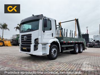Caminhão Volkswagen 24-280 E Constellation 6x2 2p (Diesel)(E5)