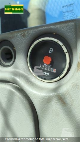 Pá Carregadeira Volvo L60F