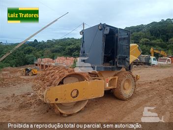 Rolo Compactador Caterpillar CS-423E