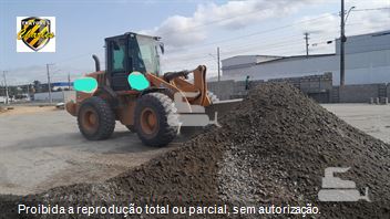 Pá Carregadeira Case 621D