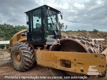 Rolo Compactador Caterpillar CS 54B