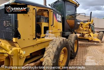 Motoniveladora Caterpillar 140M