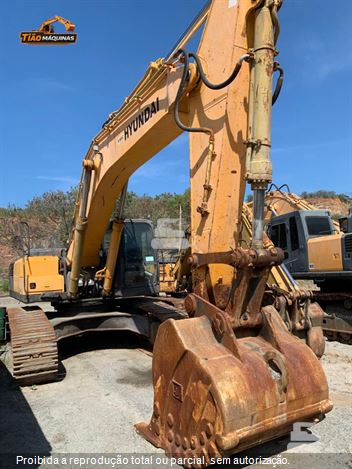 Escavadeira Hyundai R360LC-7A