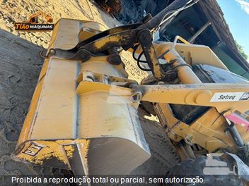Retro Escavadeira Caterpillar 416E